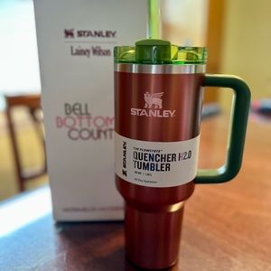 STANLEY X LAINEY WILSON QUENCHER H2.0 FLOWSTATE™ TUMBLER | 40 OZ